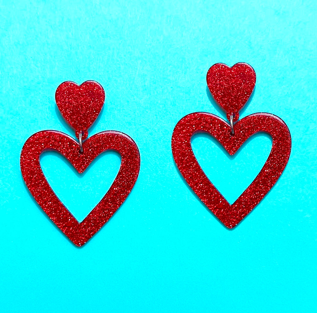 Red Glitter Heart Drop Earrings – FemmeDeBloom